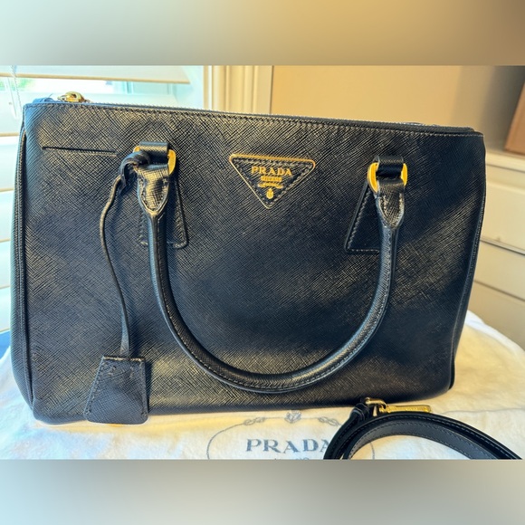 Prada Small Galleria Double Zip Saffiano Leather Bag - Picture 2 of 15